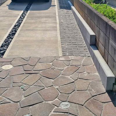 我孫子市K様邸 エレガント&モダンにリフォーム! ユーロブリーズと自然石が彩る落ち着きあるエントランス 我孫子市K様邸 エレガント&モダンにリフォーム! ユーロブリーズと自然石が彩る落ち着きあるエントランス